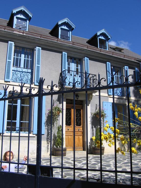Papilio Acomodação com café da manhã Montauban-de-Luchon Exterior foto
