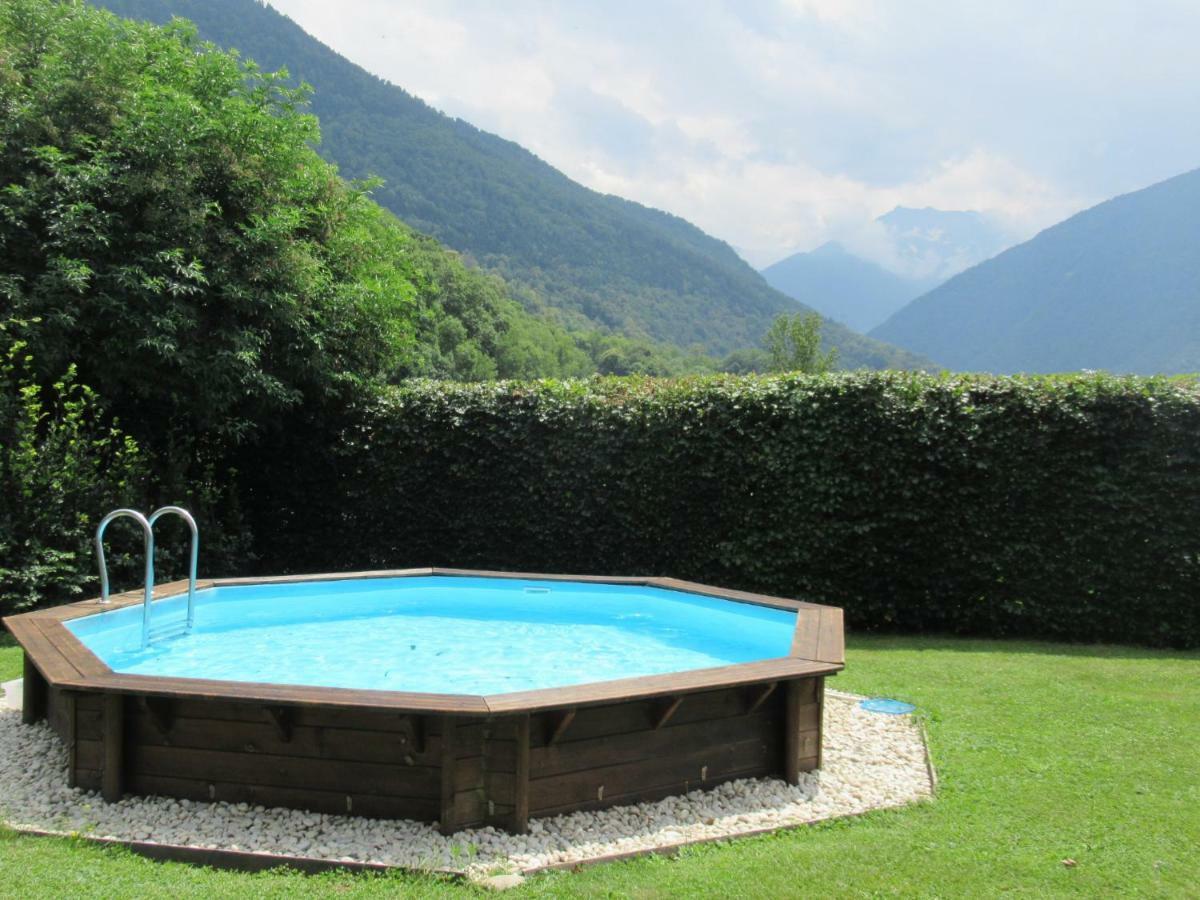 Papilio Acomodação com café da manhã Montauban-de-Luchon Exterior foto